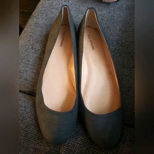 Size 11 dressy flats
